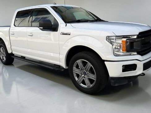 Used 2018 Ford F150 XLT w/ Equipment Group 302A Luxury AWD/4WD image 9