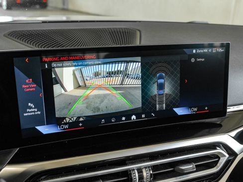 Used 2024 BMW i4 eDrive35 RWD image 23