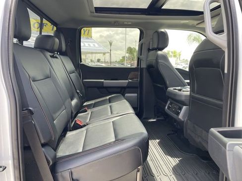 Used 2024 Ford F250 Lariat w/ Lariat Ultimate Package AWD/4WD image 28