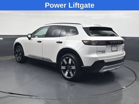 Used 2024 Honda Prologue Elite image 6