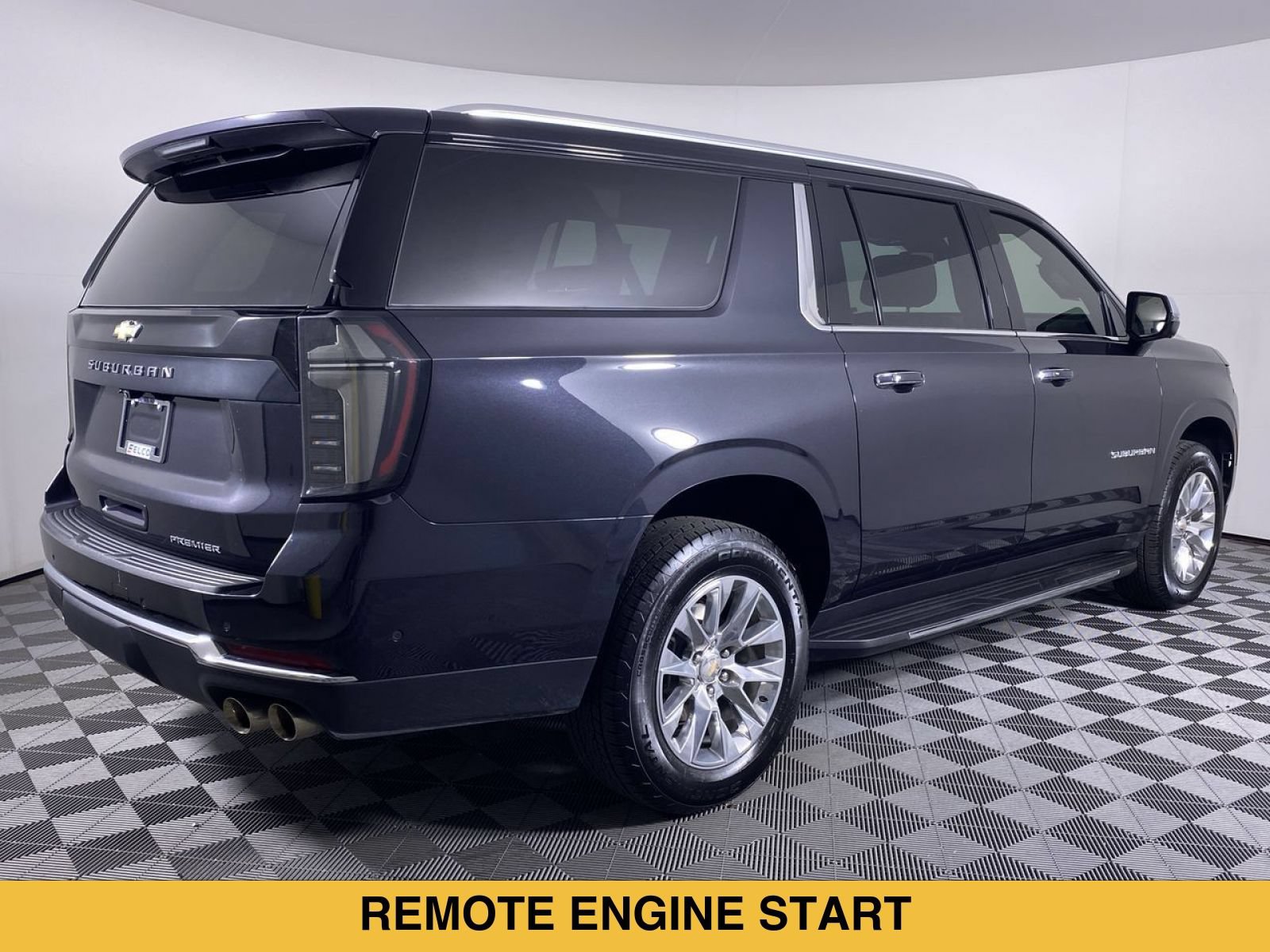 Certified 2026 Chevrolet Suburban Premier w/ Sun And Tow Package AWD/4WD image 21