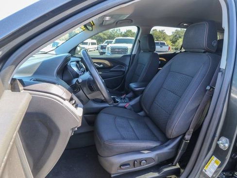 Used 2020 GMC Terrain SLE w/ Driver Convenience Package image 15