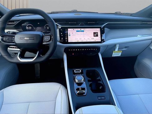 New 2026 Jeep Cherokee Limited AWD/4WD image 10