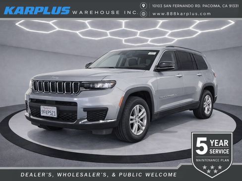 Used 2023 Jeep Grand Cherokee L Laredo RWD image 1