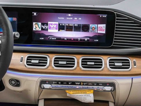 New 2026 Mercedes-Benz GLS 580 4MATIC image 16