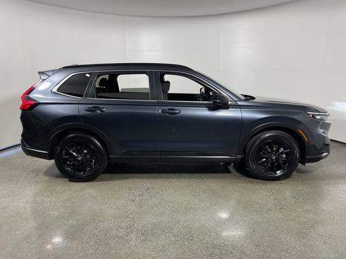 Used 2025 Honda CR-V Sport image 2