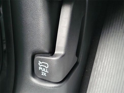 Used 2023 Ford Explorer XLT w/ Equipment Group 202A image 24