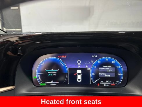 Certified 2024 Toyota Crown Platinum AWD/4WD image 12