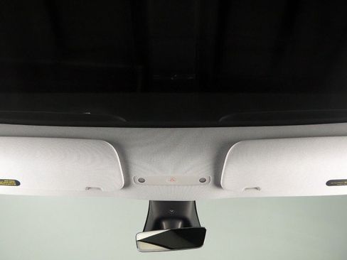 Used 2026 Tesla Model Y Long Range RWD image 69