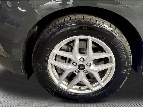 Used 2024 Ford Edge SEL w/ Convenience Package AWD/4WD image 32