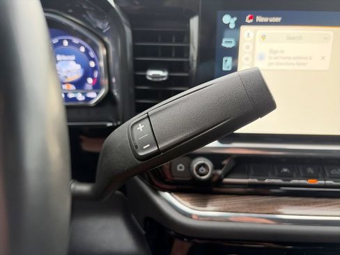 Used 2023 Chevrolet Silverado 1500 LT RWD image 16