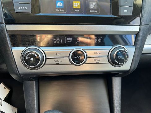 Used 2018 Subaru Outback 2.5i AWD/4WD image 14