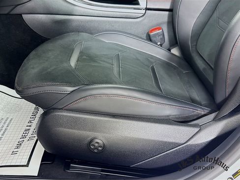 Used 2023 Mercedes-Benz C 43 AMG 4MATIC Sedan image 24