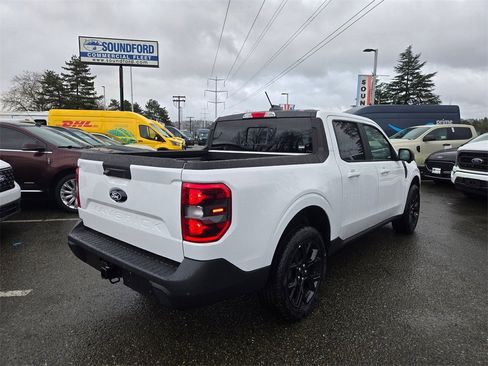 New 2026 Ford Maverick Lariat w/ Black Appearance Package image 5