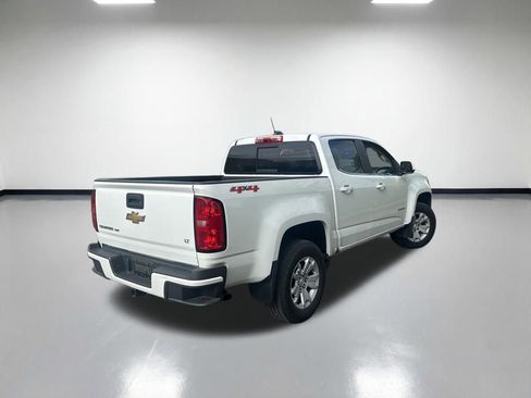 Used 2018 Chevrolet Colorado LT w/ LT Convenience Package AWD/4WD image 4