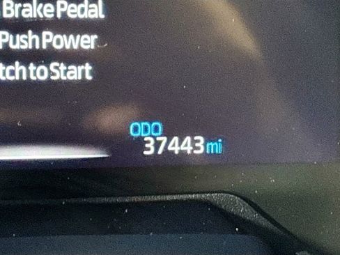 Used 2023 Toyota RAV4 XLE Premium image 14