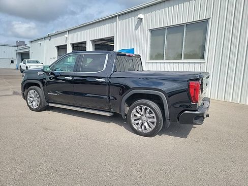 Used 2023 GMC Sierra 1500 Denali AWD/4WD image 3