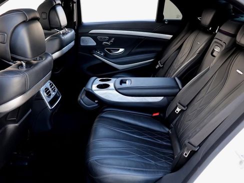 Used 2015 Mercedes-Benz S 63 AMG 4MATIC Sedan image 21