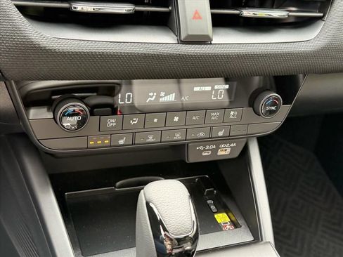 New 2026 Subaru Outback Limited AWD/4WD image 22