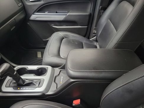 Used 2021 Chevrolet Colorado ZR2 image 30