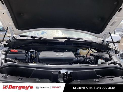 Used 2022 GMC Yukon XL SLT w/ SLT Premium Package AWD/4WD image 34