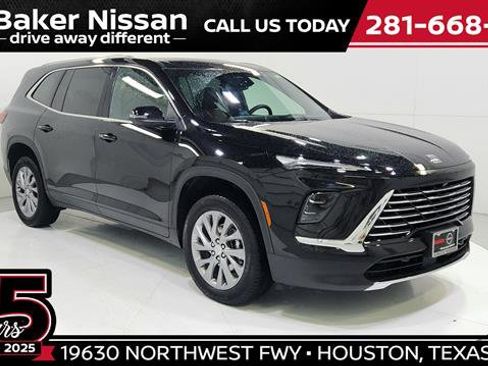 Used 2025 Buick Enclave Preferred image 1