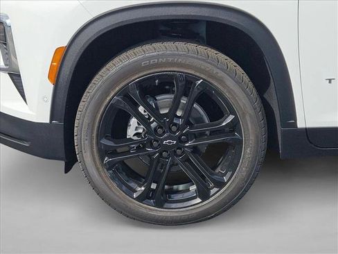 New 2026 Chevrolet Traverse LT w/ Enhanced Driving Package image 10