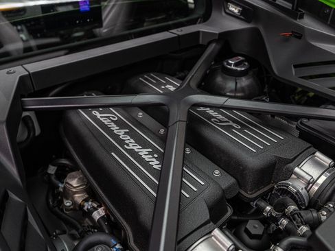 Used 2020 Lamborghini Huracan EVO AWD/4WD image 64