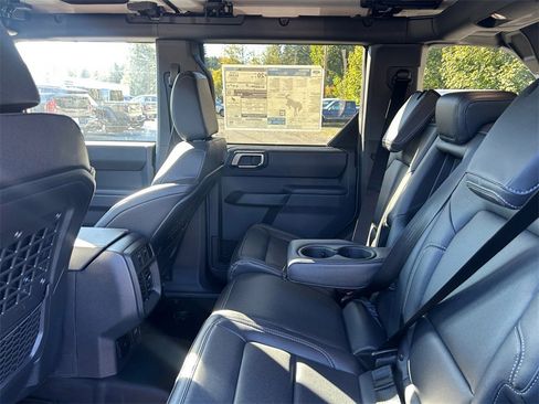 New 2025 Ford Bronco Big Bend w/ Black Diamond Package image 22