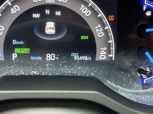 Used 2019 Toyota RAV4 Limited image 22