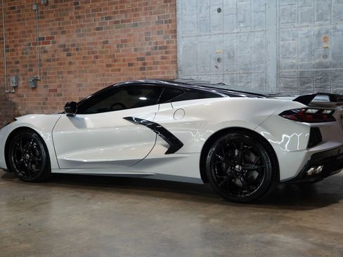 Used 2021 Chevrolet Corvette Stingray Preferred Cpe w/ 2LT image 14