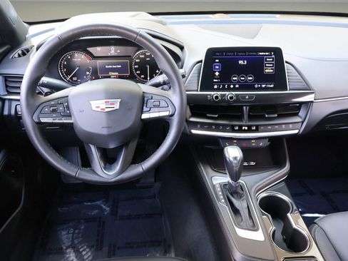 Used 2023 Cadillac CT4 Luxury w/ Cold Weather Package image 15