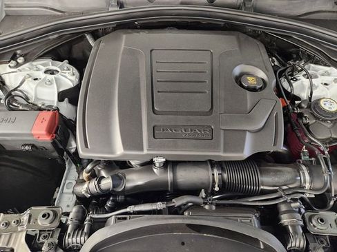 New 2026 Jaguar F-PACE R-Dynamic S image 33