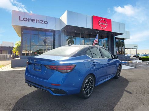 New 2025 Nissan Sentra SR w/ SR Premium Package image 4