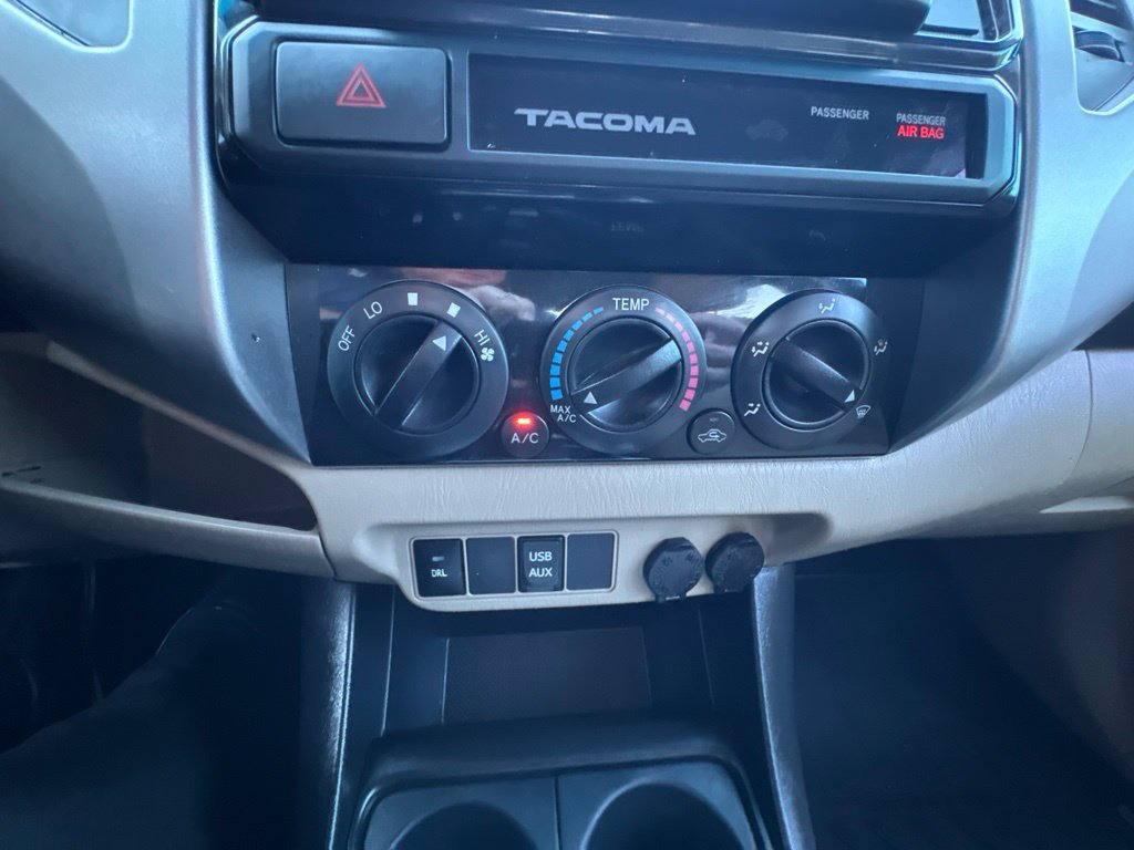 Used 2015 Toyota Tacoma PreRunner w/ SR5 Package RWD image 24