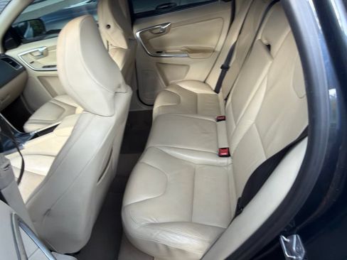 Used 2014 Volvo XC60 3.2 FWD image 7