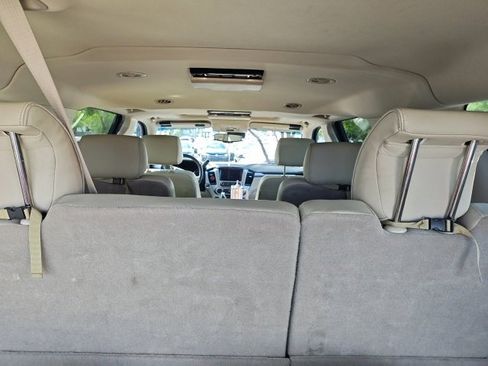 Used 2019 GMC Yukon XL Denali w/ Open Road Package image 6