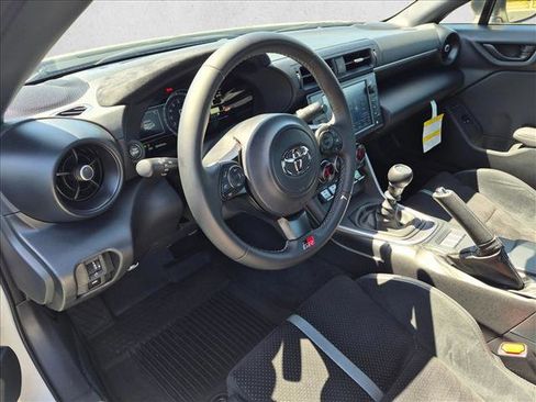 Used 2024 Toyota GR86 Premium RWD image 12