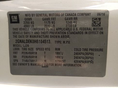 Used 2017 Chevrolet Equinox Premier w/ Enhanced Convenience Package image 33