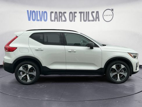 New 2026 Volvo XC40 B5 Plus w/ Protection Package Premier AWD/4WD image 6