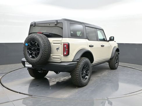 New 2026 Ford Bronco Badlands AWD/4WD image 11