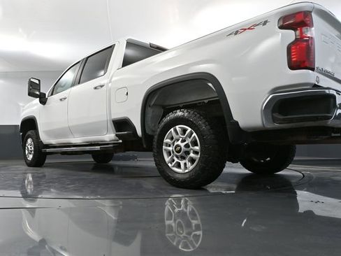 Used 2022 Chevrolet Silverado 2500 LT image 50