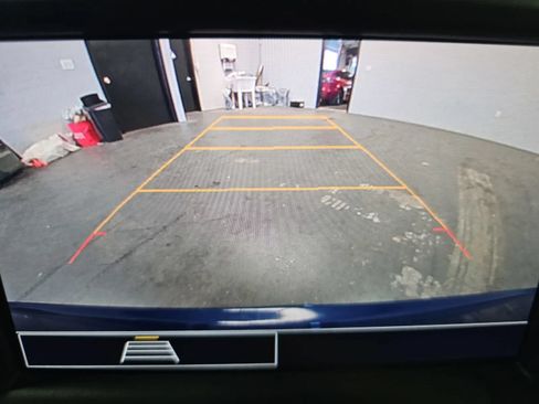 Used 2022 Chevrolet Camaro LT RWD image 16