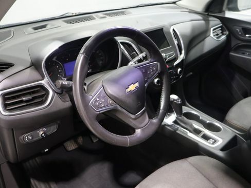 Used 2019 Chevrolet Equinox LT w/ Driver Convenience Package AWD/4WD image 15