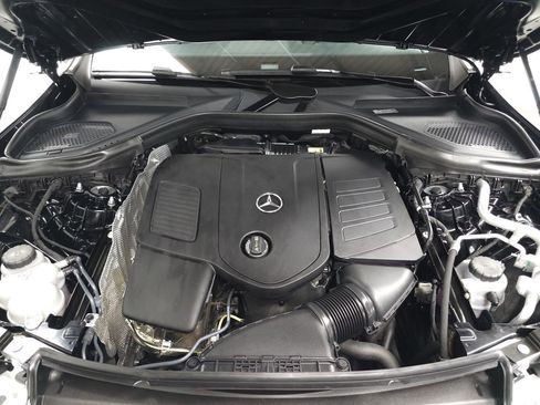 Certified 2026 Mercedes-Benz GLC 300 4MATIC image 32