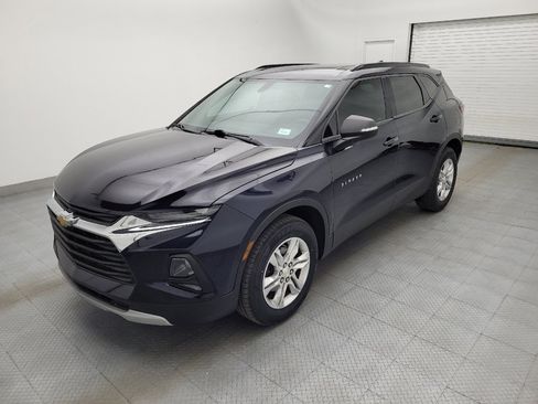 Used 2020 Chevrolet Blazer LT image 2