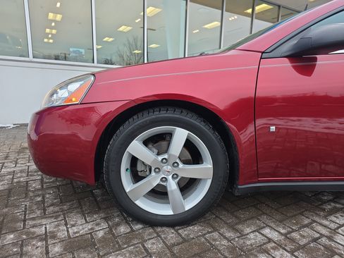 Used 2008 Pontiac G6 GT w/ Sport Package image 10