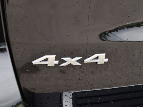Used 2018 Jeep Grand Cherokee Summit AWD/4WD image 8