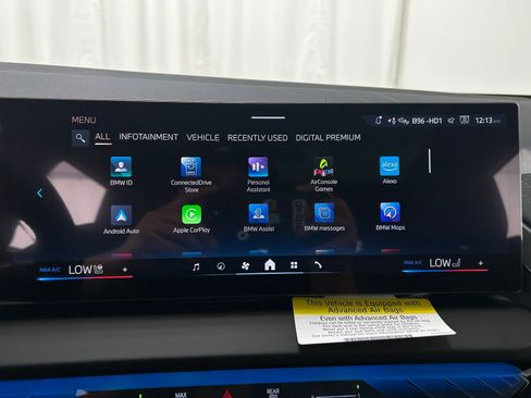 Used 2025 BMW X3 xDrive30i w/ Premium Package image 16