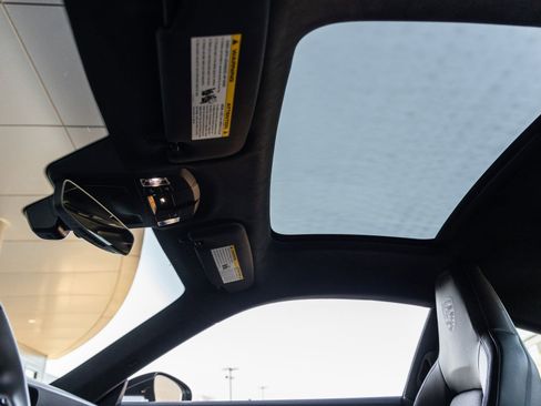 Used 2025 Porsche 911 Carrera GTS image 30